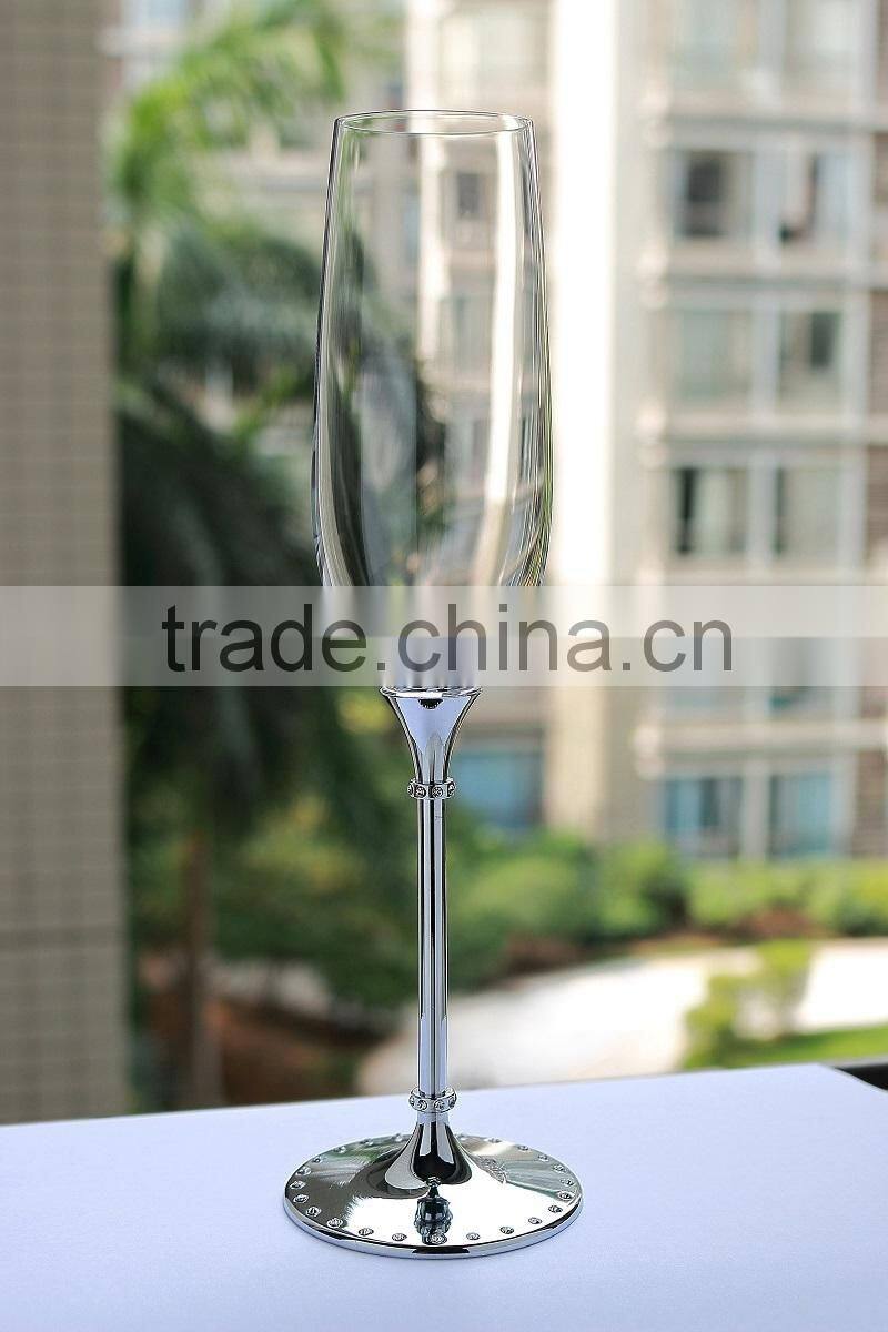 2015 new design lead free clear crystal 250ml champagne glasses set