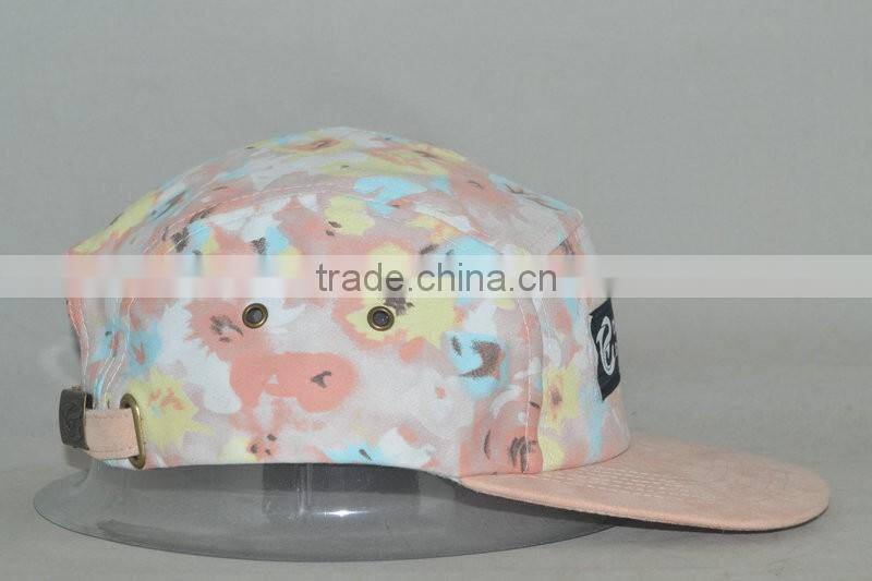 Guangzhou hat factory professional custom 100% polyester / 5 panel/pink camouflage with dark blue/woven label mark/flat brim hat