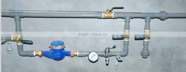 High performance poultry water regulator drinker for broilers and breeders