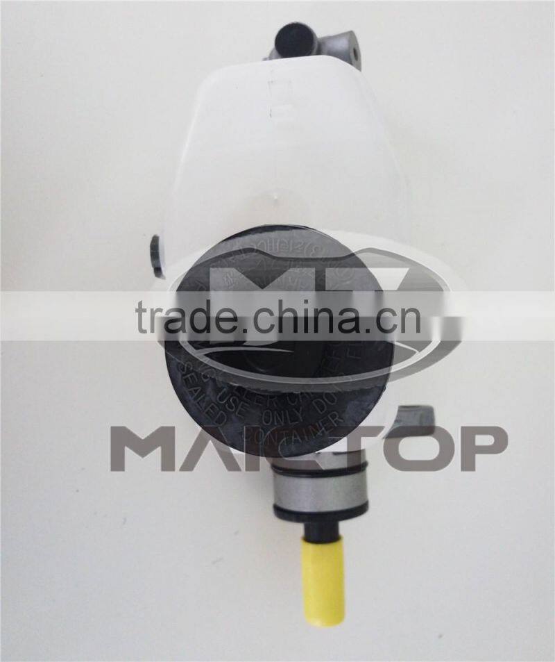 Brake Master Cylinder 47201-60720 for Land Cruiser FZJ100 HDJ100 HZJ105