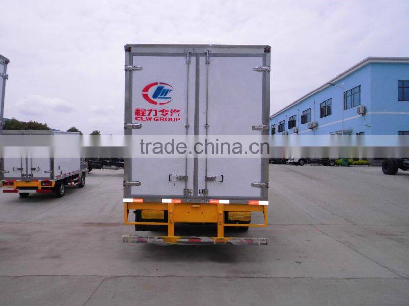 FOTON OLLIN 4x2 8 ton refrigerated vehicle