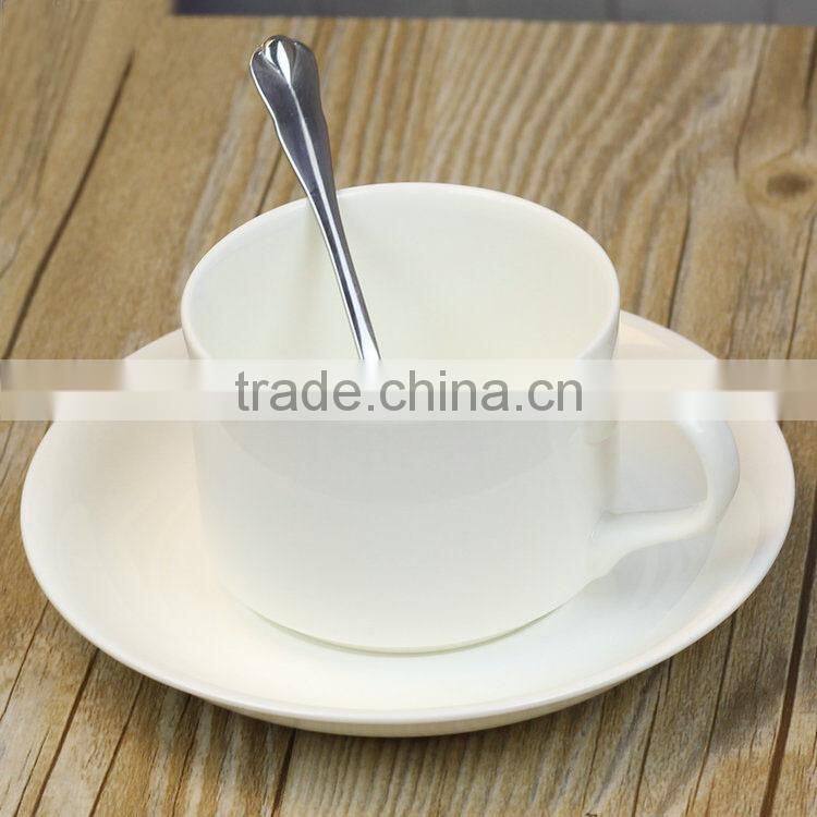 Haonai high quality hot sale bone china bulk tea cup and saucer
