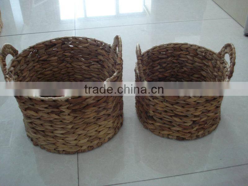 water hyacinth storage basket with willow