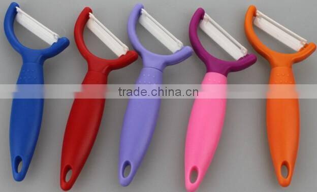 CP15 Keep price and hot sale Ceramic vegetable Peeler
