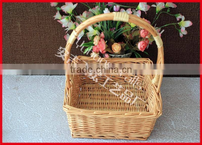 boat shaped willow basket wholesale
