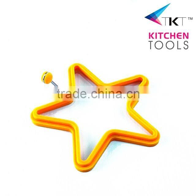 Bear shaped Silicone egg ring egg baking mold egg slicer