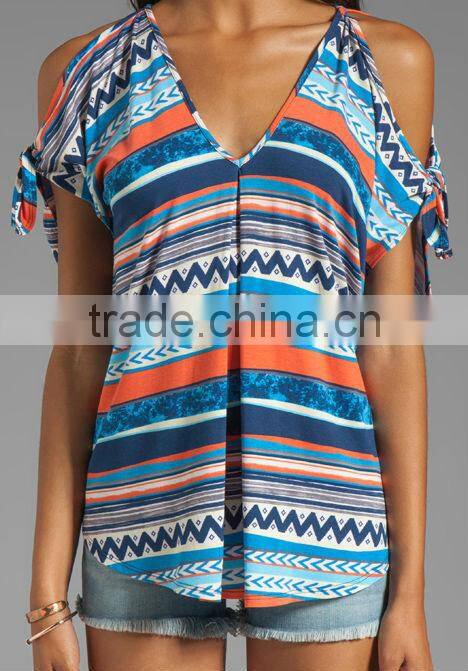 open shoulders with tie detail pattern top