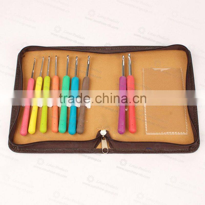 Soft TPR Handle Aluminium Head Crochet Hook Needles Knitting Needle Crochet Hook Set