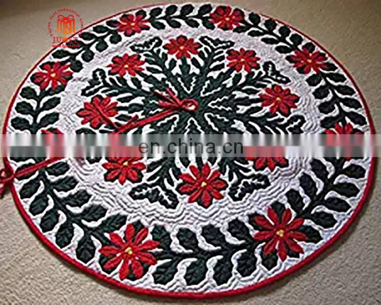 Beautiful Design Polyester Wholesale Christmas Tree Skirt