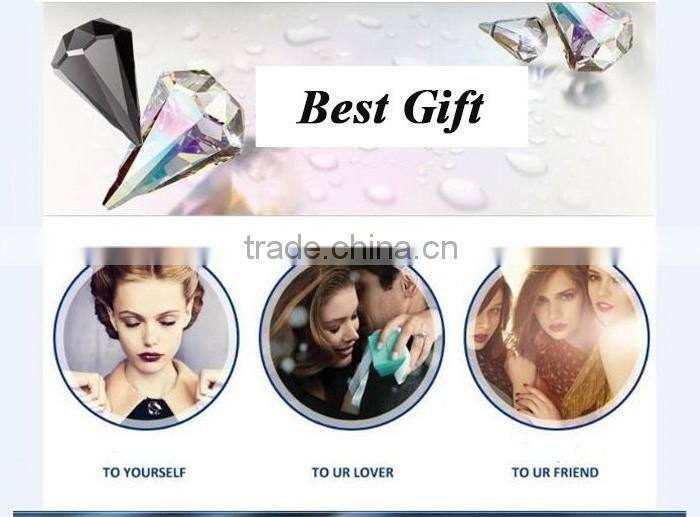 Factory wholesale gold plated zinc alloy epoxy enamel Christmas angel brooch