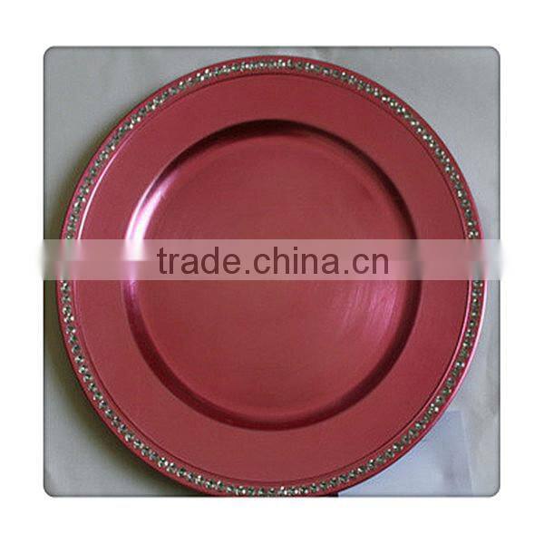 Decorative plastic beaded charger plates
