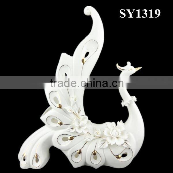 Elegant flower arrangement table home decoration