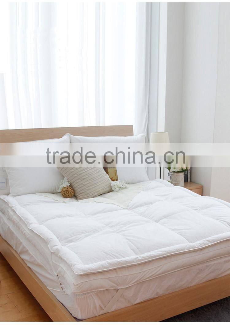 DOWN MATTRESS TOPPER TWO LAYERS DOWN FILLING ON TOP FEATHER FILLING ON BOTTOM QUEEN SIZE