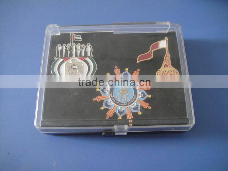 Hot selling UAE number series brass emblem/badges with magnet