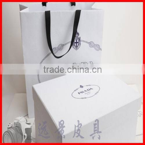 2014 custom white box with silk for packing luxury dress