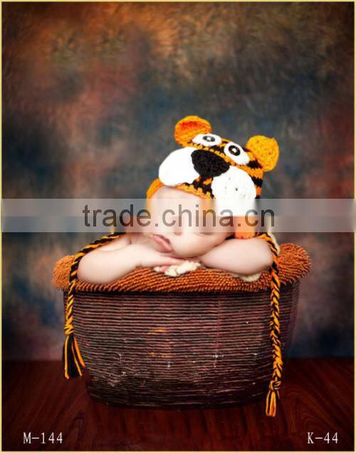 Baby photography props heart-shaped basket A full range of wholesale small animals a blanket