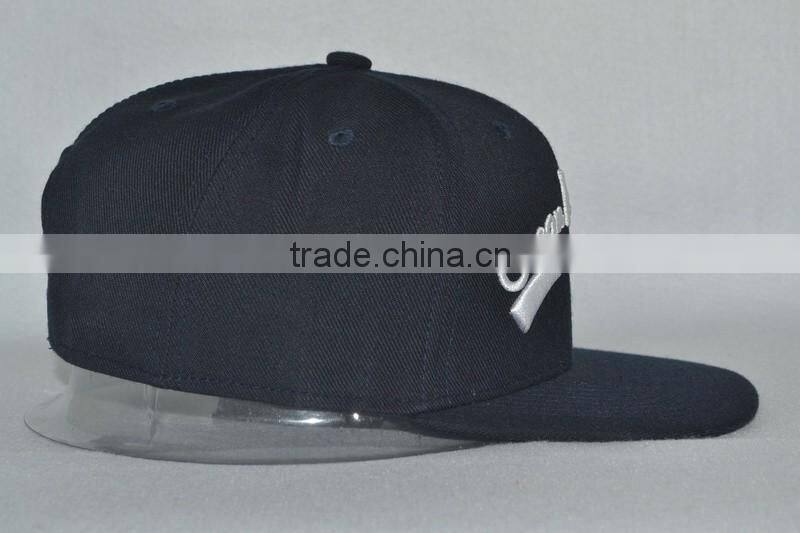 Guangzhou hat factory professional custom 100% acrylic/black/white embroidery logo/flat brim hat