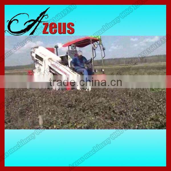 Automatic Self-propelled Mini Peanut Harvester for Sale 0086 15036019330