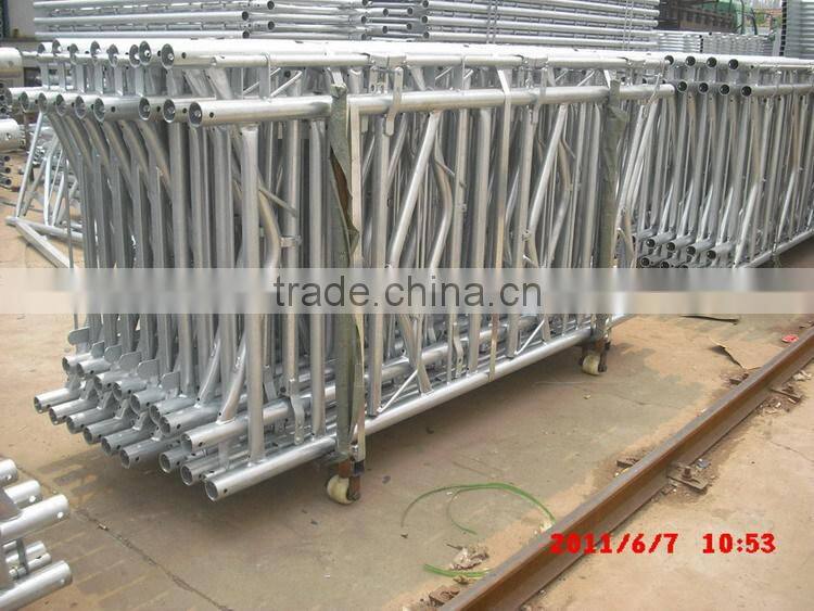 10ft cattle sleflocking headlock panels