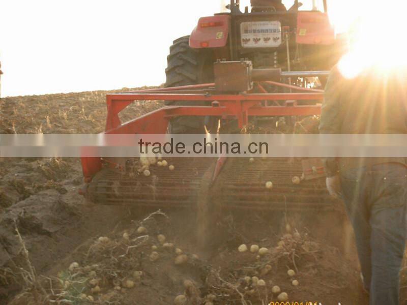 2016 China High Efficiency Onion Harvester (Skype:mayjoy61)