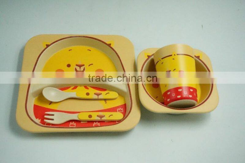 Green best selling baby bowl, spoon bowl cup bamboo fiber eco-friendly baby dinner set