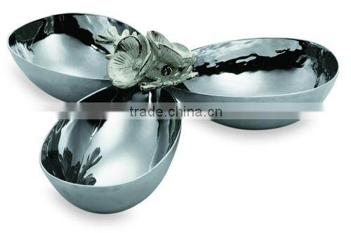 Buttercup Serving Nut Bowl