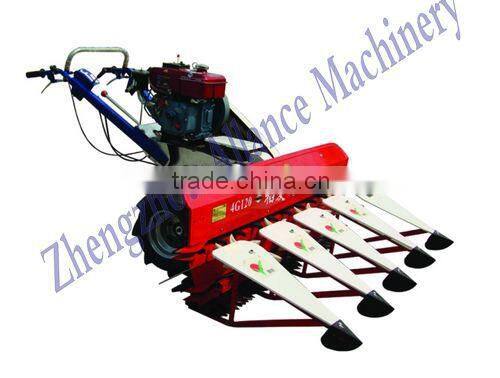 Efficient walking mini reaper for rice, wheat