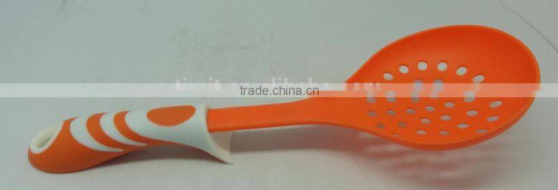 NYLON KITCHEN TOOL - SOUP LADLE, TURNER, SPAGHETTI SERVER, SKIMMER, WHISK