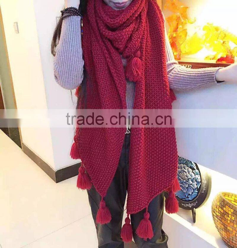 2016 Latest Fashion Women Knitted Winter Scarf with Large Pom Pom Tassel