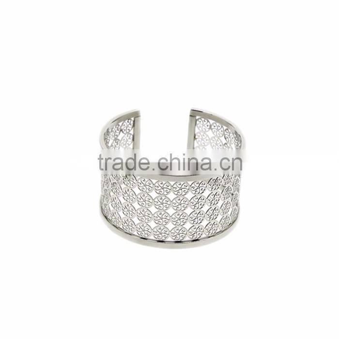 Fashion Designs Hollow Gold Plated Wide C Type China Manufacturer Laser Cut Meshy Sand Blasting Bangles