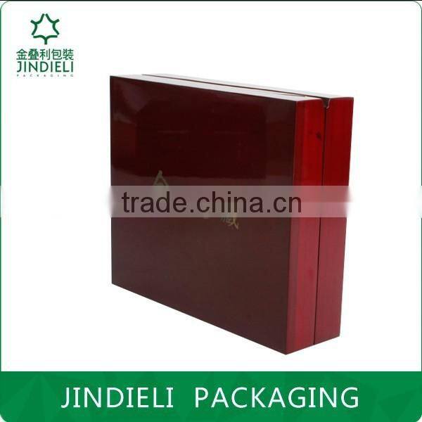 Luxury wooden lacquered jewelry gift box