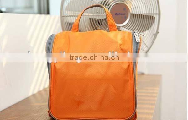 2015 Professional hot sale simple cute cosmetics bags
