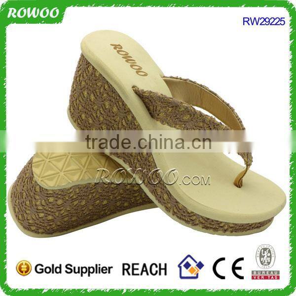 Hot Sale Fashion Design Laser Wrapped EVA Lady Beach Walk Slipper