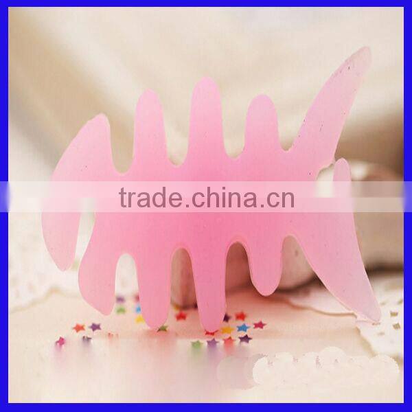 Colourful cute fish bone shape silicone winder for earphone