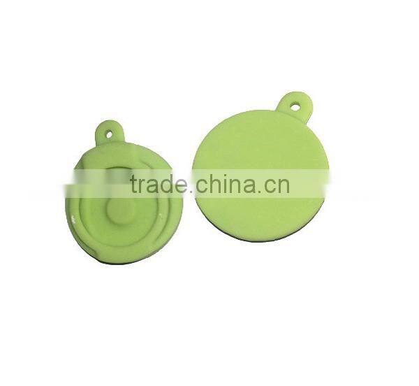 Silicone Games commemorative gift/key chain /fashionable gift