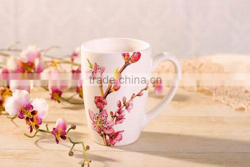 Elegant Ceramic Butter Dish with Peach Flower Decal