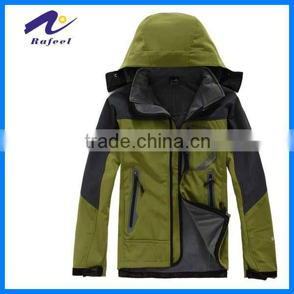 man ski soft shell jacket black green