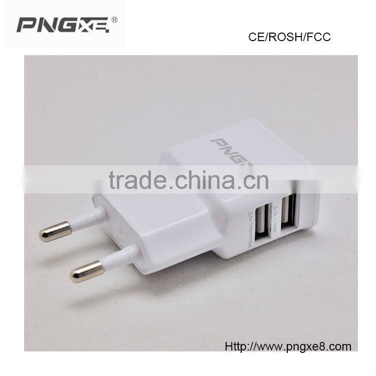 PNGXE 5V 2.1A power adapter usb charger for iPhone and Samsung
