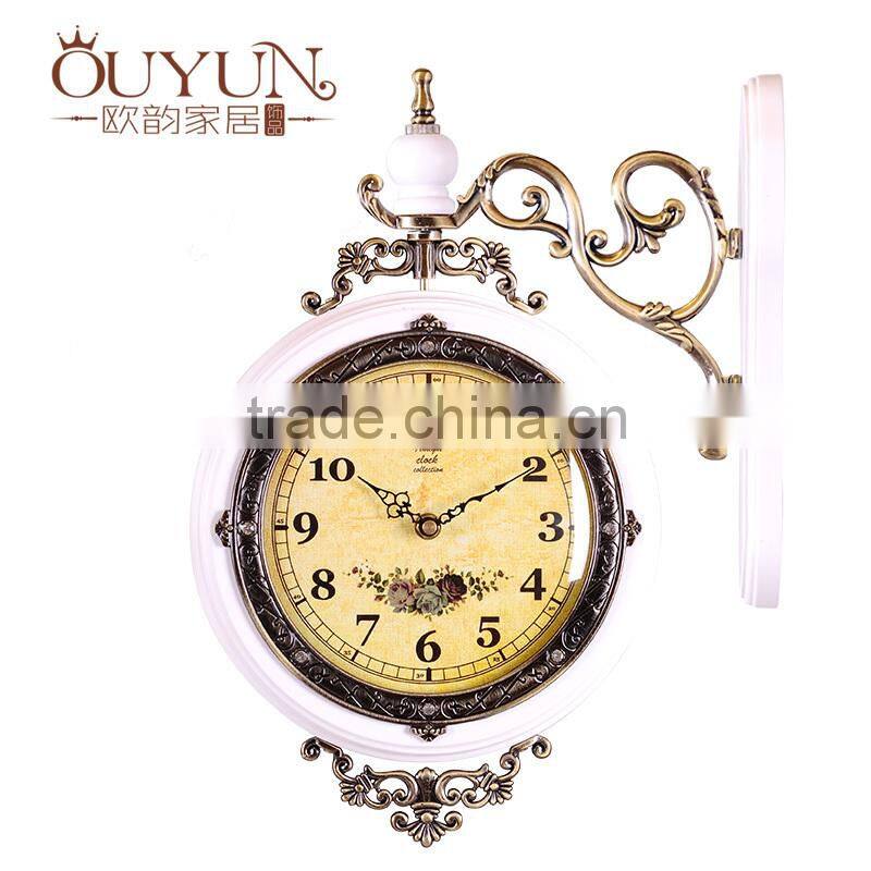 Modern Design Home Decor Brown Wooden Art Double Sided Wall Clocks For Gifts