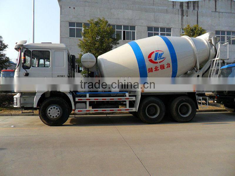 HOWO 6x4 mobile concrete mixer, tanker truck dimension, chinese cement mixer for sale