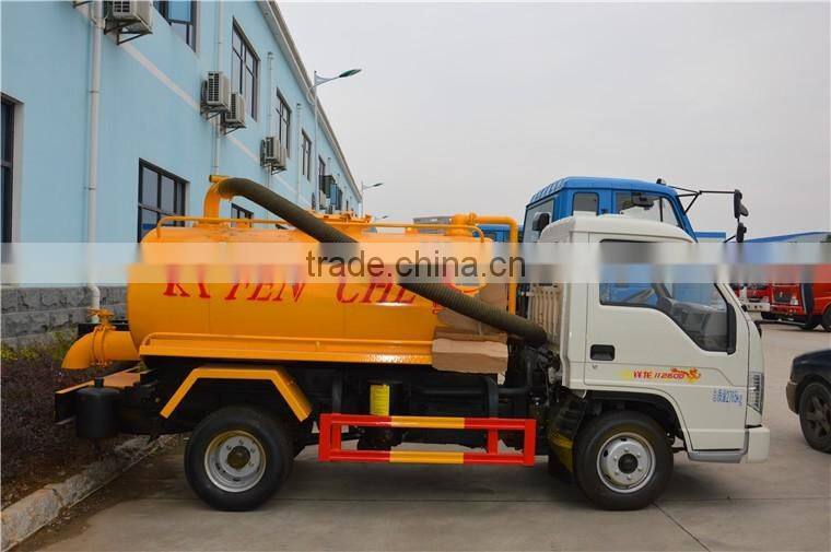 Forland 3 cubic meters sewage suction truck / sewage suction tanker truck for sale