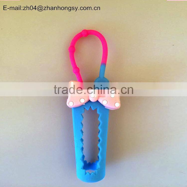 High-end looking empty lip gloss containers make your own lipstick