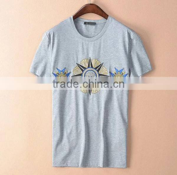 2015 latest design wholesale T-shirt with beatiful embroidery