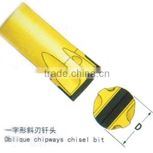 Oblique chipways chisel bit
