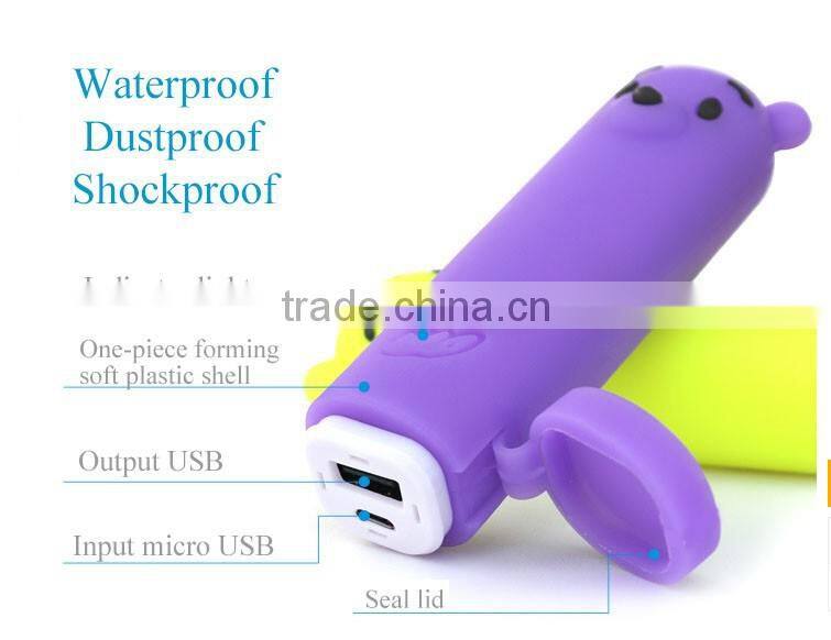 2015 new shenzhen pooh bear power bank waterproof cartoon
