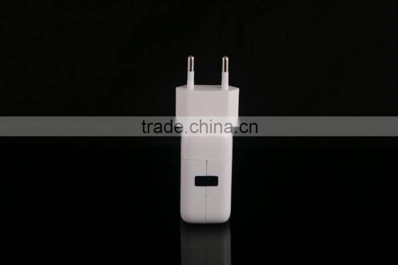 4-Port 5V/4A Compact USB Wall Charger/Portable Charger All-In-One Travel Charger for iPhone, iPad, iPod, Smartphones, 5V Tablets