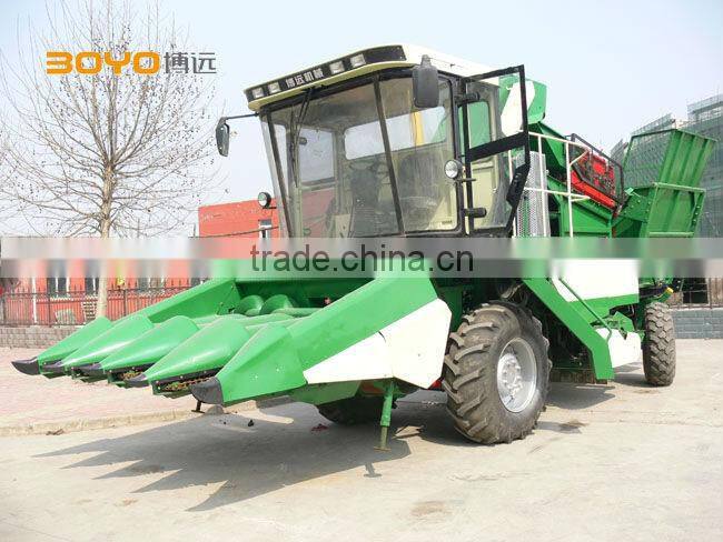 Self-propelled combine harvester machine