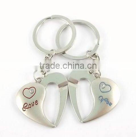 Cute design metal love couple keychains