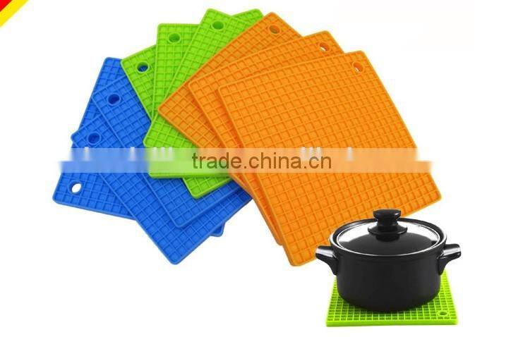 New design FDA grade square silicone trivet