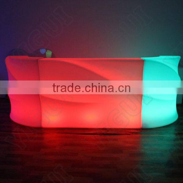 Hot sale commercial garden furniture wireless charger light up tables